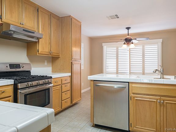 3rd image of 3411 Desert Cloud Ave