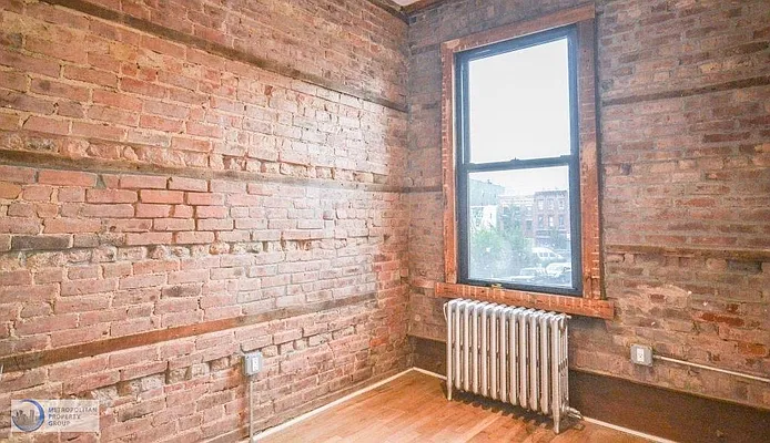 Rented by Metropolitan Property Group | media 32