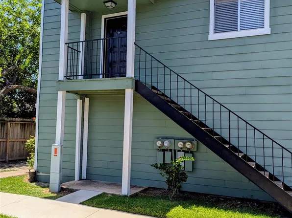 7661 Fallbrook Dr #7661, Houston, TX 77086