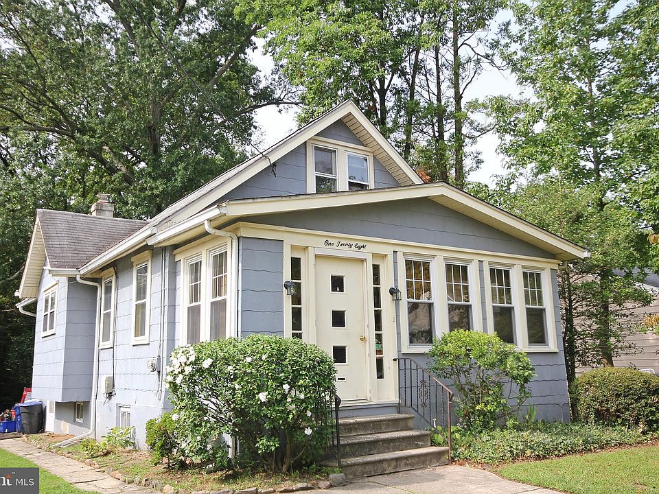 2nd image of 128 Westmont Ave