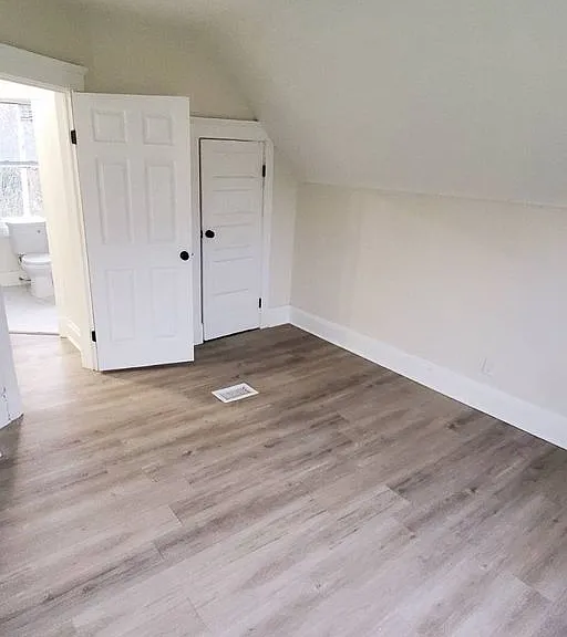 9703 Elwell Ave — Photo 14