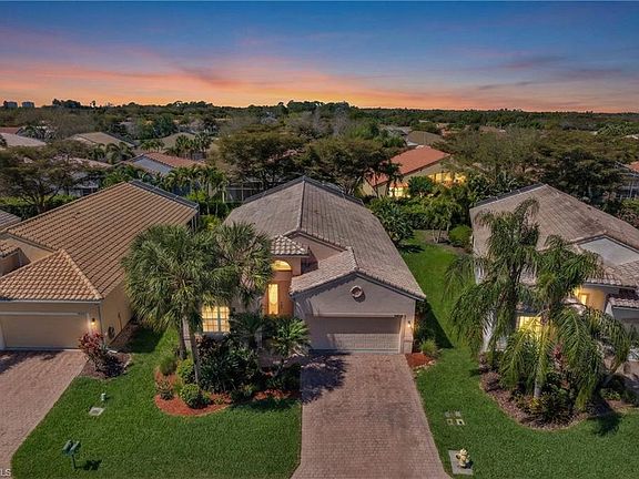 3rd image of 9406 Sun River WAY