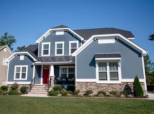 10048 Paddock Wood Ter, Midlothian, VA 23112