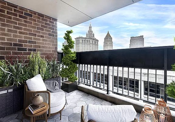 5th image of 90 Gold St APT 15F