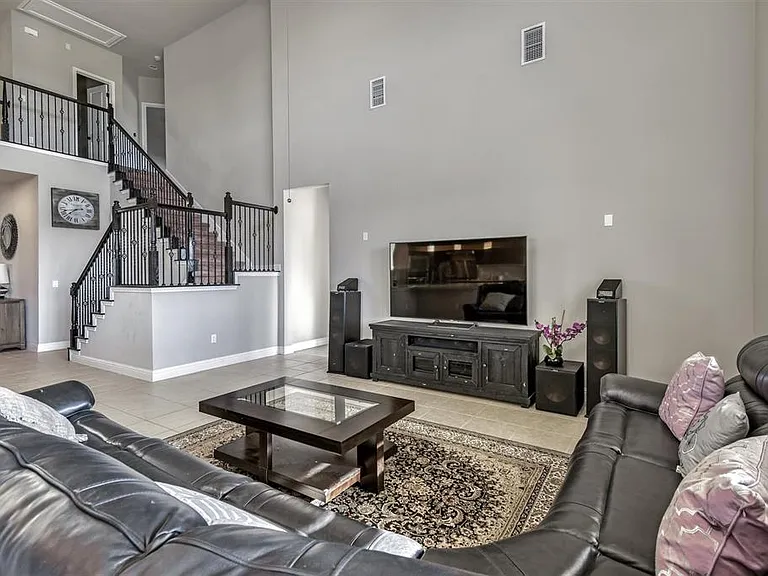 14924 Iveans Way — Photo 14