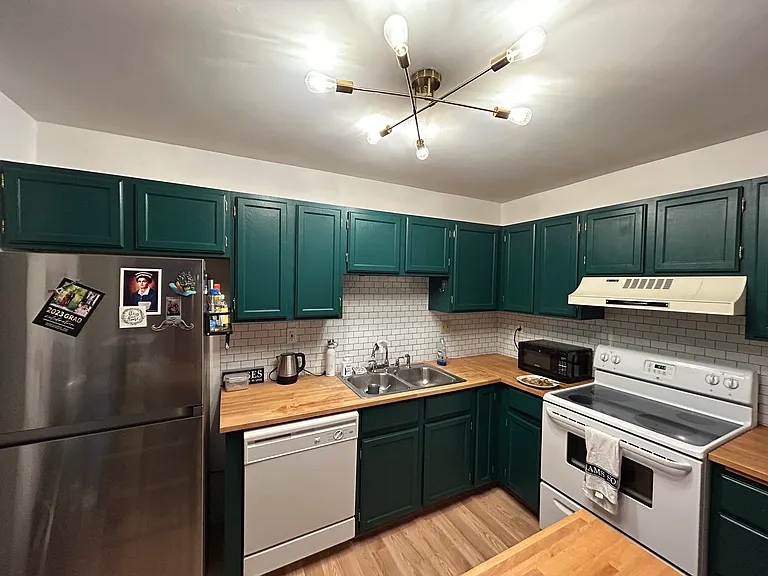 66 9th St #1410 — Photo 27