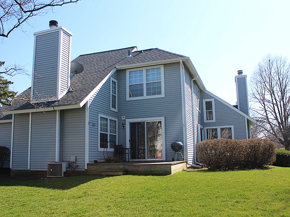 3rd image of 916 Campbell Dr