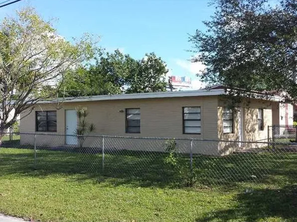 6241 Buchanan St, Hollywood, FL 33024