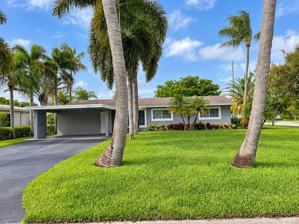 121 Bonnie Briar Ln, Delray Beach, FL 33444