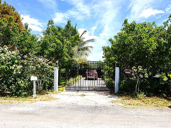 Main house Electrical Gate