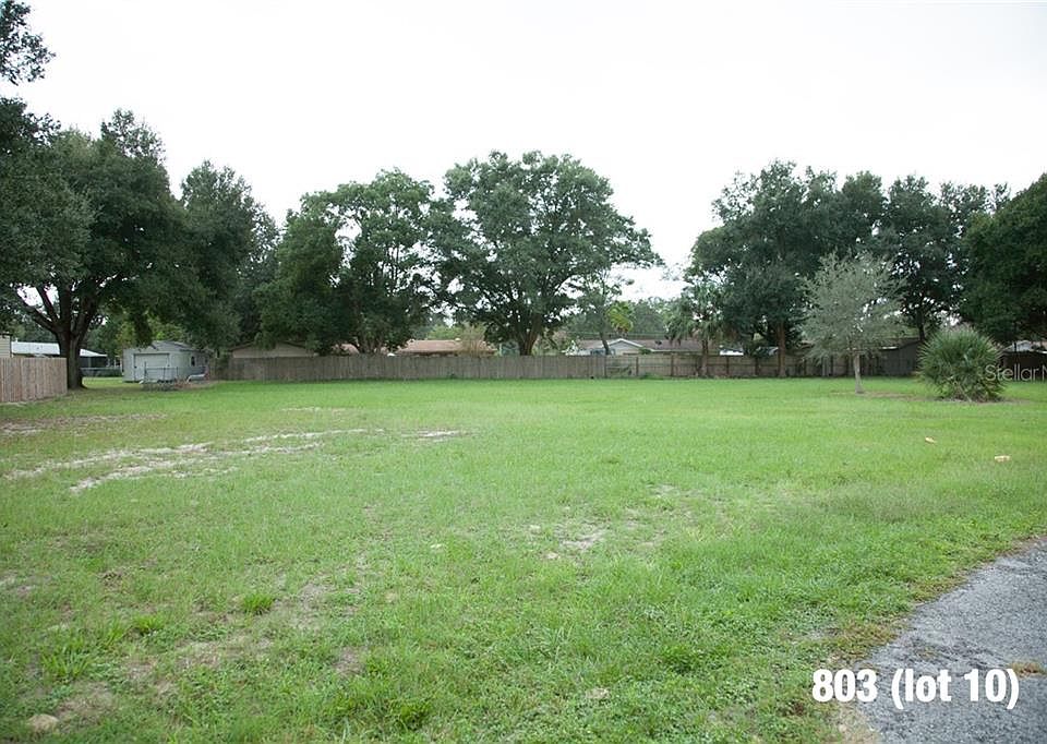 1st image of 803 Deep Wood Ct