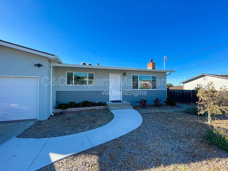 1779 Highland St — Photo 1