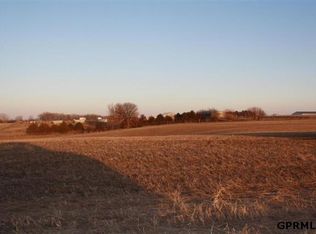 8707 S 230 Plaza Cir, Gretna, NE 68028