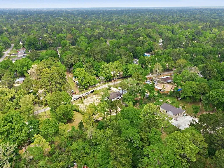 26462 Spanish Oaks Dr — Photo 24