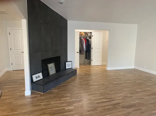 4303 E 80th Pl, Tulsa, OK 74136