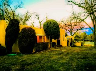 806 Ridgecrest Dr SE, Albuquerque, NM 87108