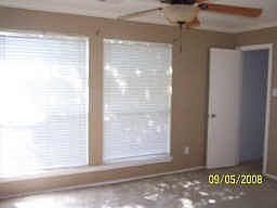 4th image of 2826 Cumberland Dr
