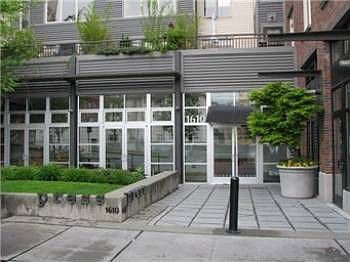 3rd image of 1620 Belmont Ave Unit 328