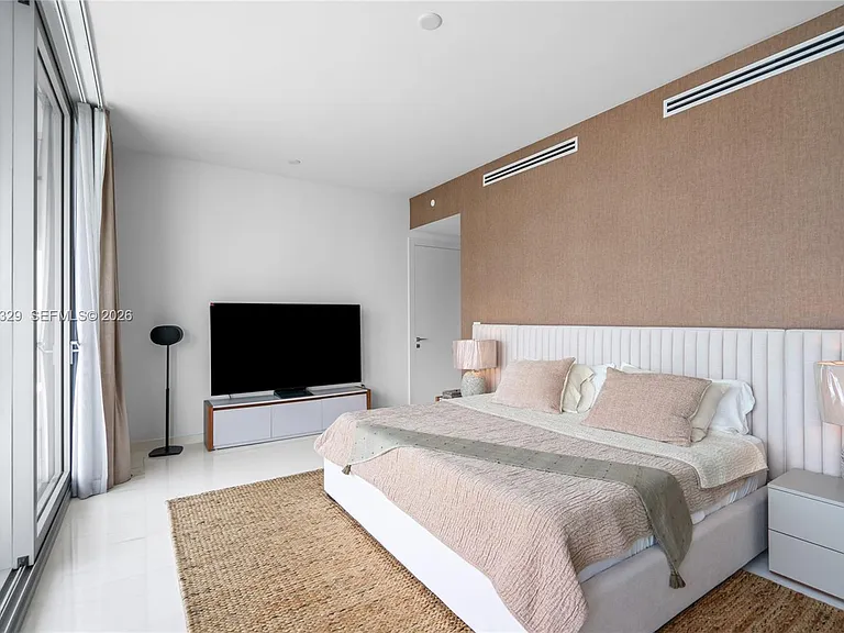 300 Biscayne Boulevard Way #2601E — Photo 19