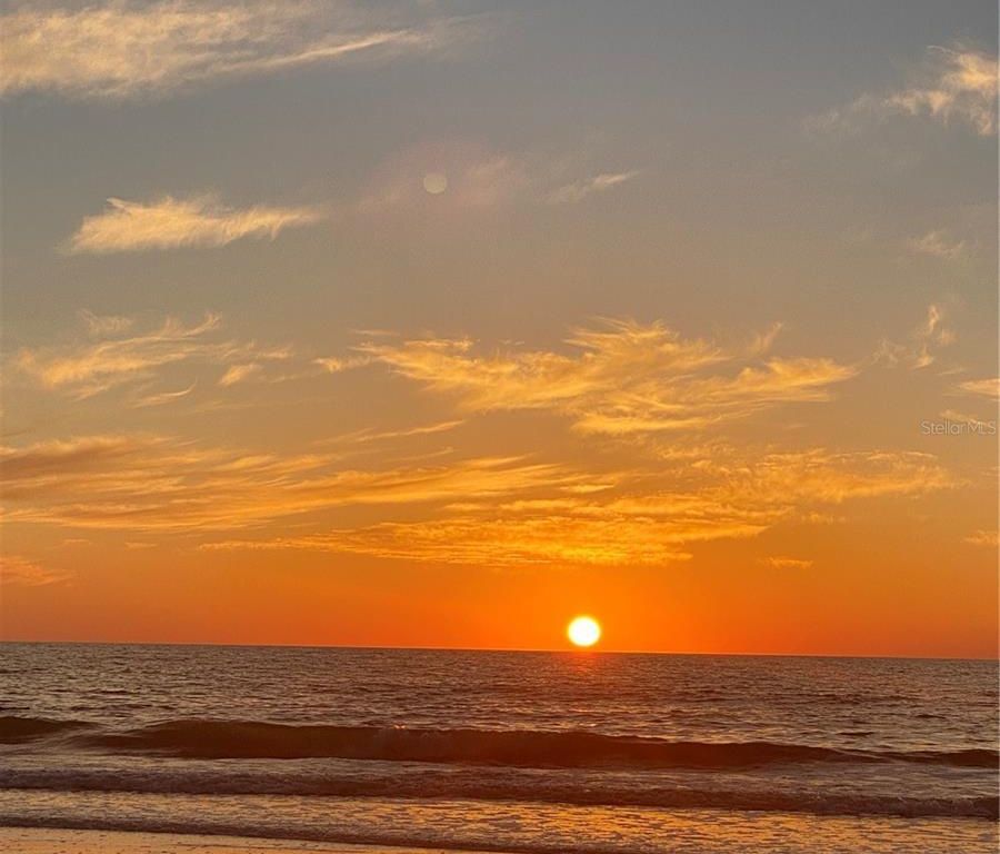 next background image