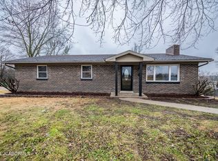 8624 Liberty Rd, Jefferson City, MO 65101