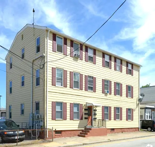 65 Roberts Street Photo 1
