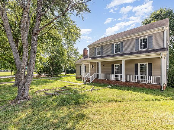 2nd image of 13446 Cassington Ct