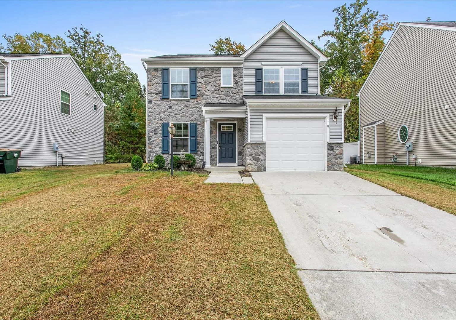 Fresh Paint & Private Wooded Yard in York County! — Photo 4