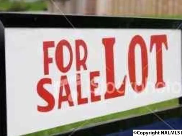 10 Street W, Grant, AL 35747