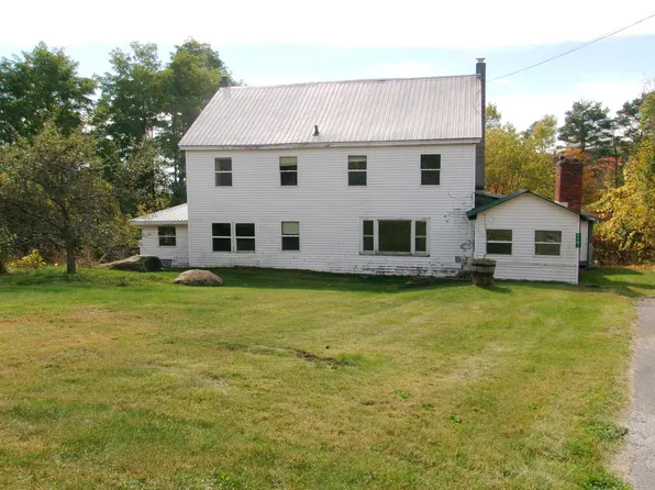 44 Raymond Wright Ave, Mineville, NY 12956