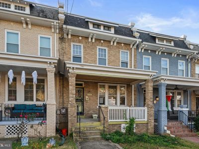 820 Emerson St NW, Washington, DC, 20011