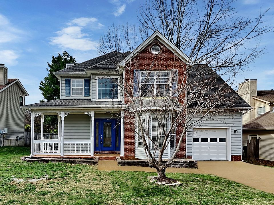 1st image of 310 Crooked Oak Ct