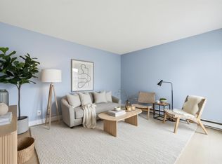 310 Highland Way #4, Pt Moody, BC V3H3V7