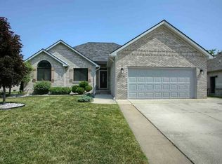 35741 Jolaine Ct, Richmond, MI 48062