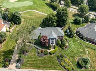 403 Ironwood Dr, Canonsburg, PA 15317