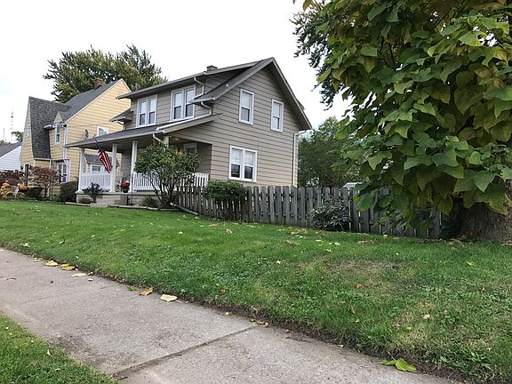 4th image of 2818 113th St