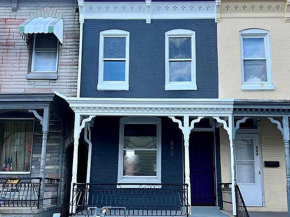 2nd image of 842 Mulberry St
