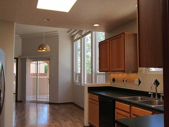 5th image of 7133 Calle Jenah
