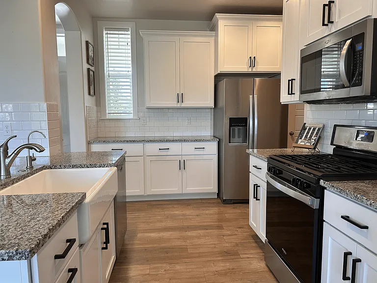 5848 W Riva Capri St — Photo 7
