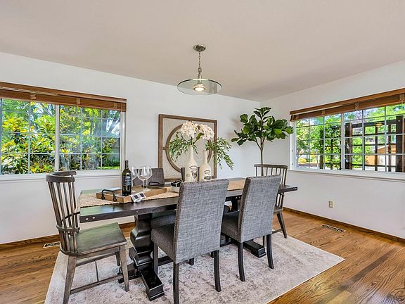 3rd image of 3525 Young Avenue