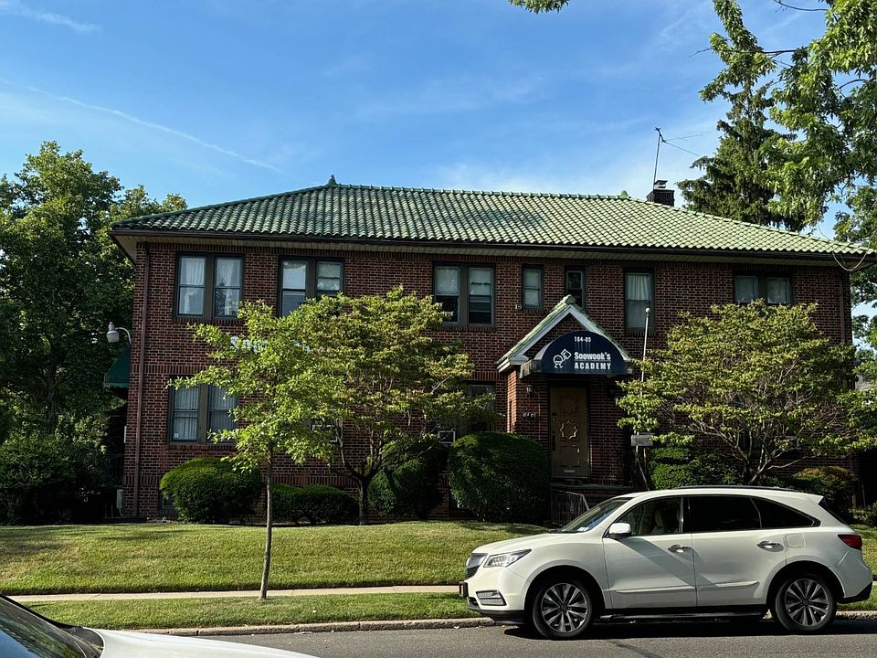 1st image of 3381 164th St
