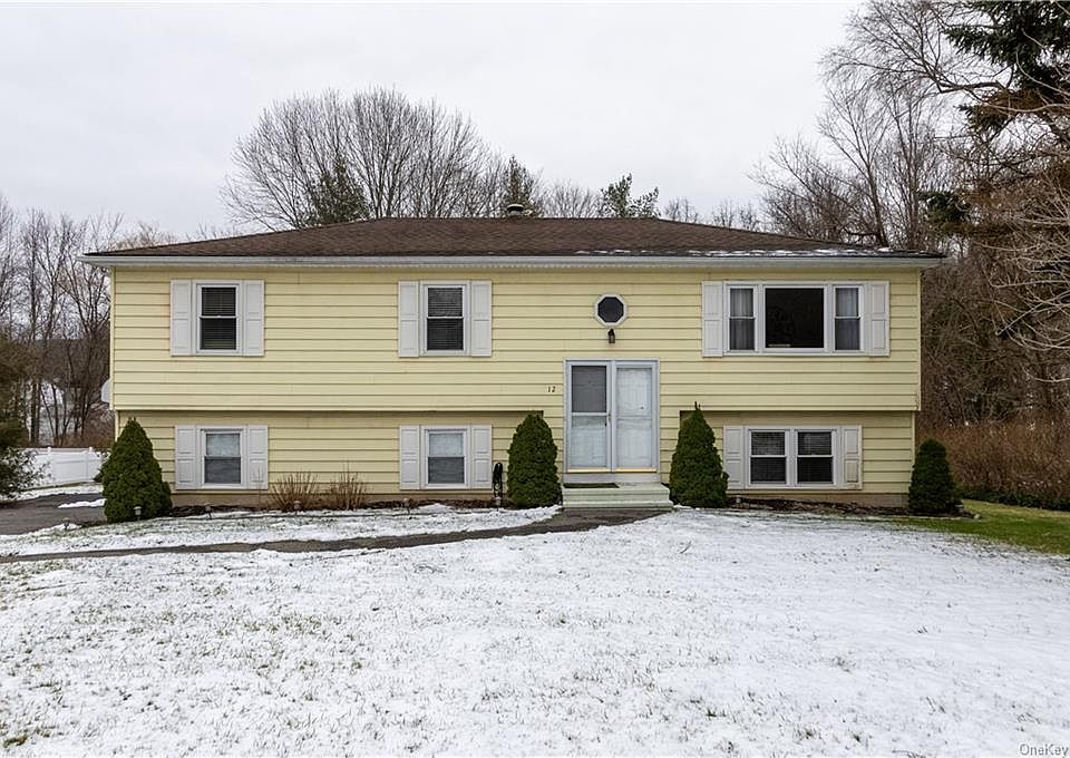 1st image of 12 Pearce Pl