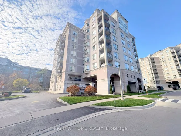 2000 Creekside Dr #202, Hamilton, ON L9H 7S7