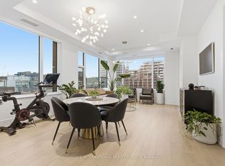 455 Wellington St W #702, Toronto, ON M5V 0V8