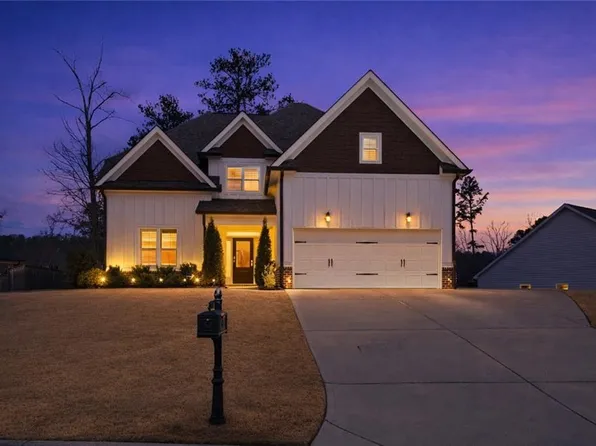 12 Bridgestone Way SE, Cartersville, GA 30120
