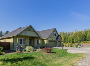 8415 Viewcrest Ln SE, Olympia, WA 98501