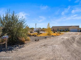 2830 Country Club Dr, Fallon, NV 89406