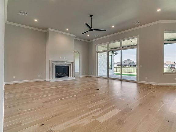 5th image of 14817 Saint Pierre Dr