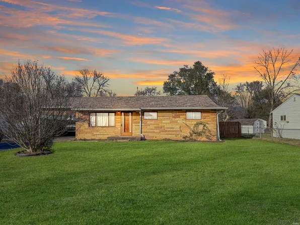 4090 Moline Dr, Indianapolis, IN 46221