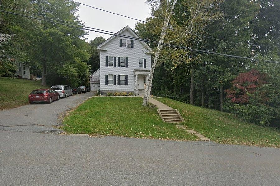 30 School St 2, Gardner, MA 01440 Zillow